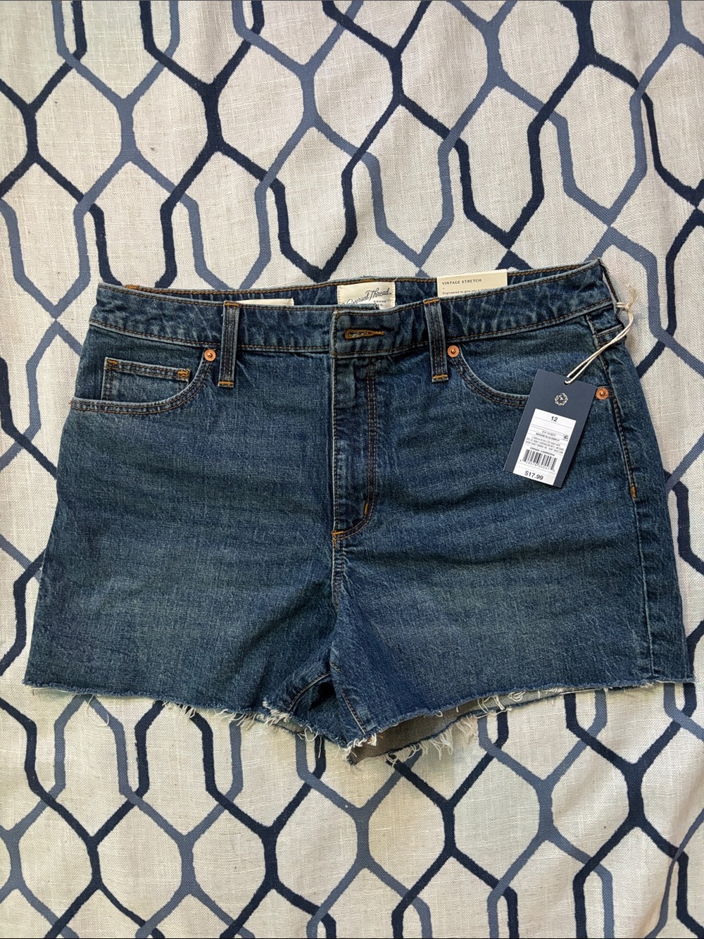 New Universal Thread denim Jean Shorts vintage midi size 12